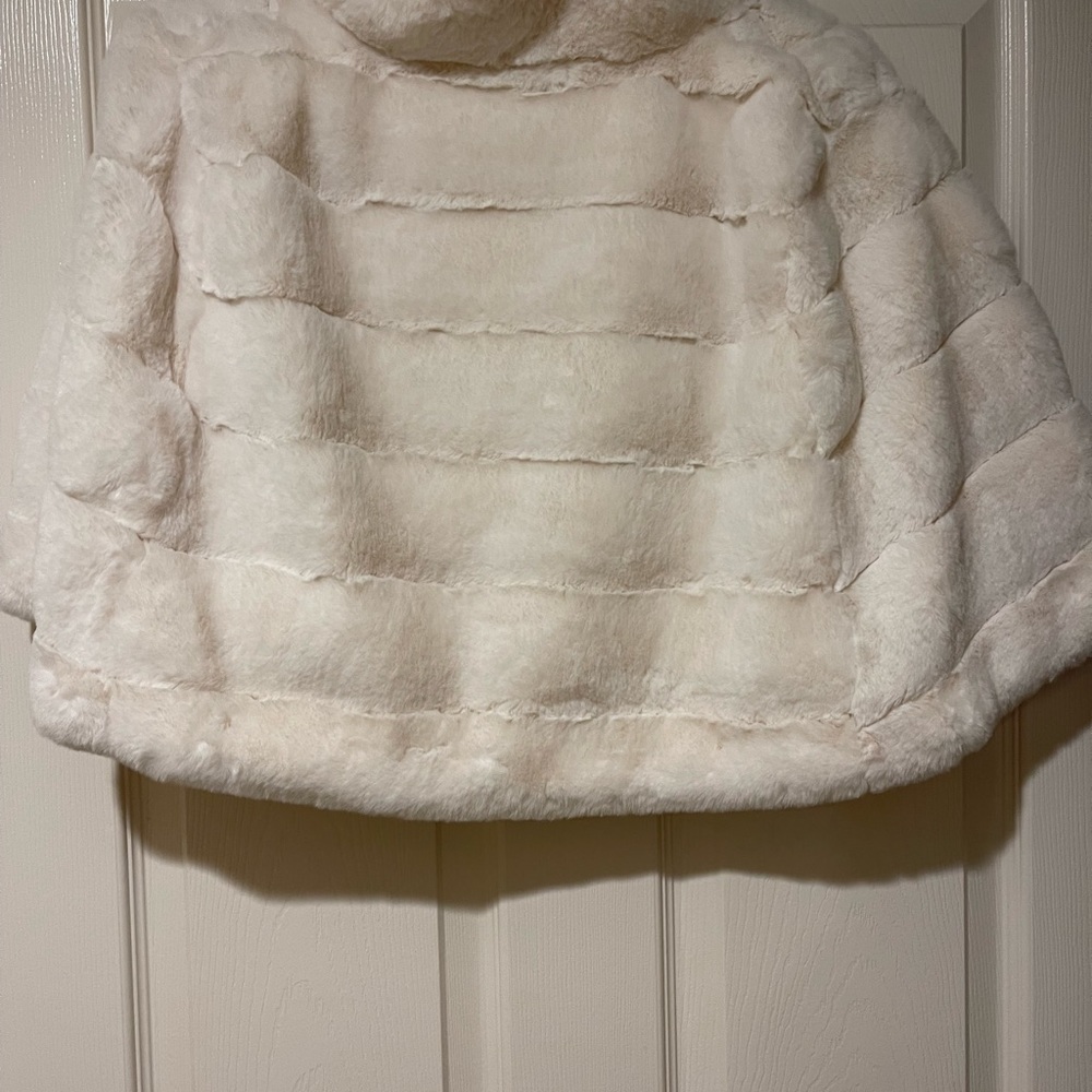 Jacket/Shawl from Betsey Johnson - Picture 5 of 5